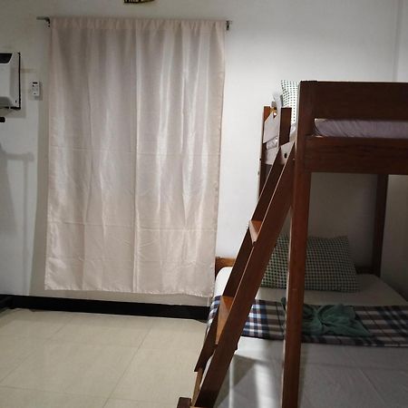 Sealor Pension House Puerto Princesa Екстер'єр фото