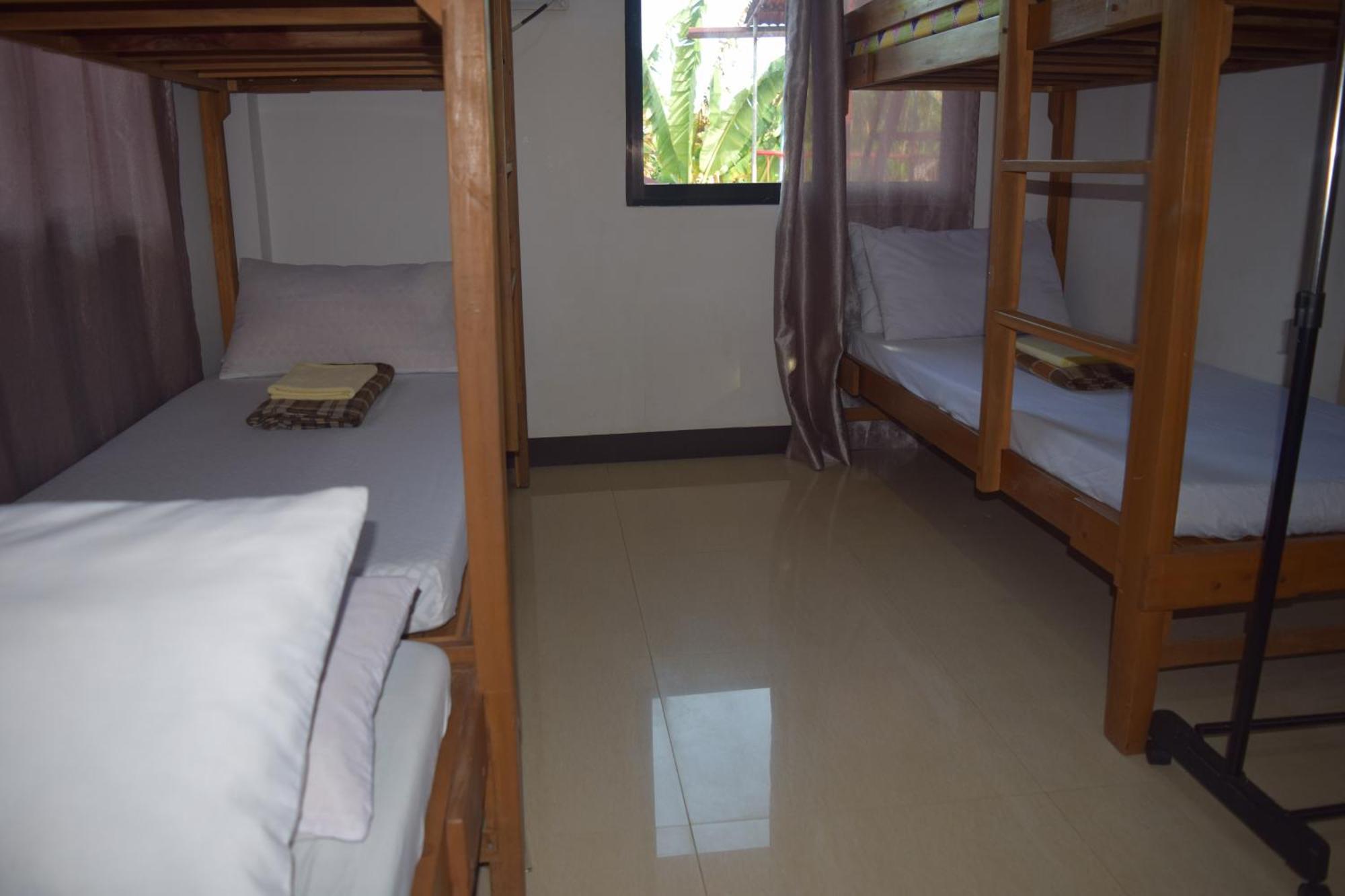 Sealor Pension House Puerto Princesa Екстер'єр фото