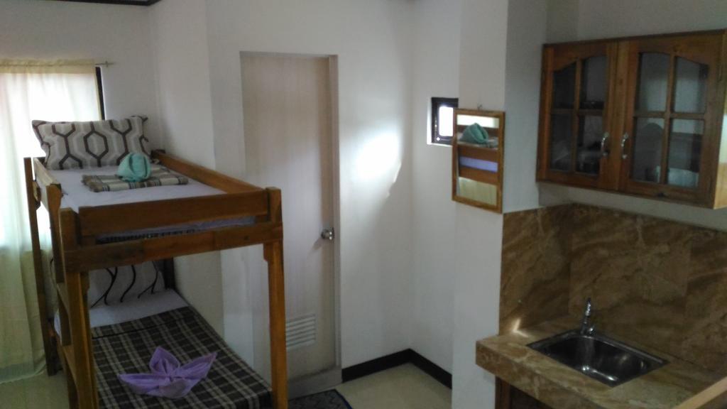 Sealor Pension House Puerto Princesa Екстер'єр фото